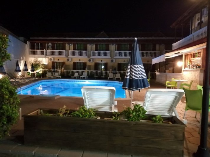 Zakynthos utazás Anadiomeni Stúdiók