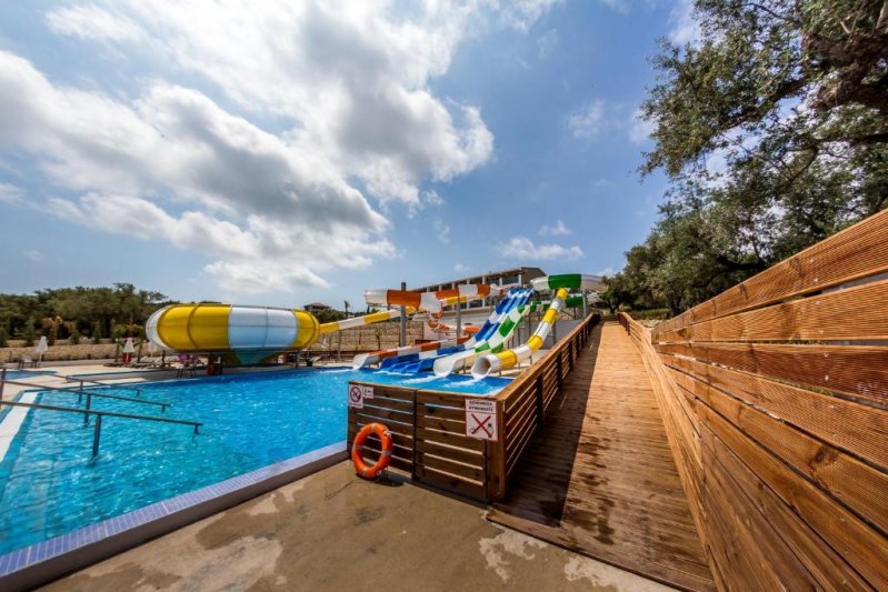 Caretta Paradise Holiday Village Hotel Zakynthos