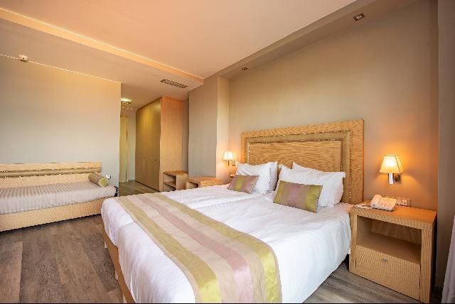 Zakynthos utazás Hotel Alexandra Beach Resort & Spa 