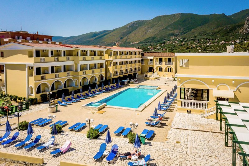 Zakynthos utazás Hotel Konstantin Beach 