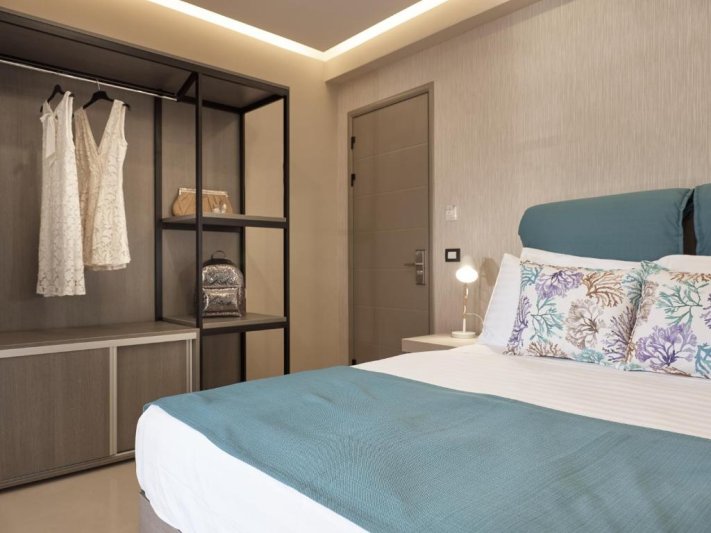 Hotel Koukounaria and Suites Zakynthos