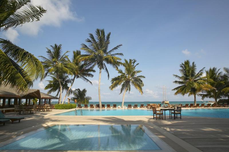 Maldív-szigetek utazás Meeru Island Resort