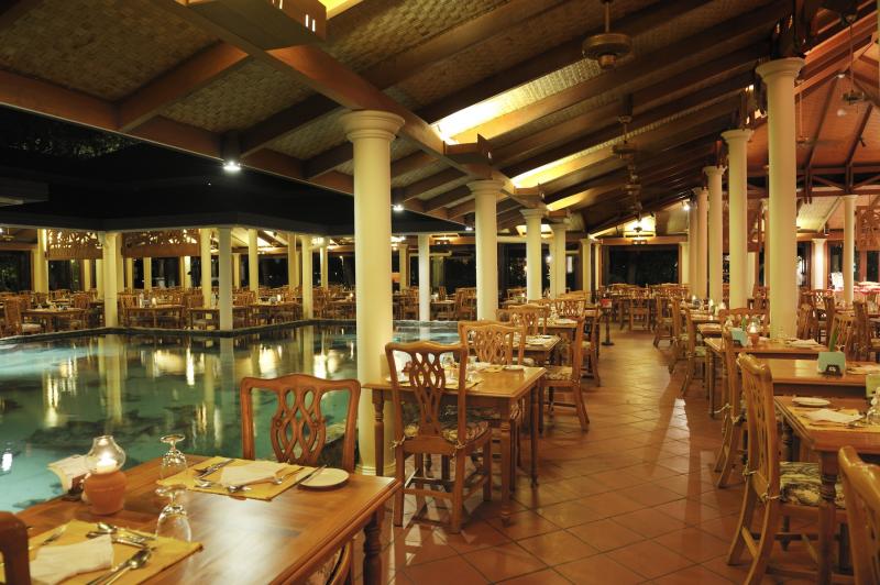 Maldív-szigetek utazás Royal Island Resort and Spa