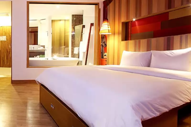 Patong Beach Hotel Phuket