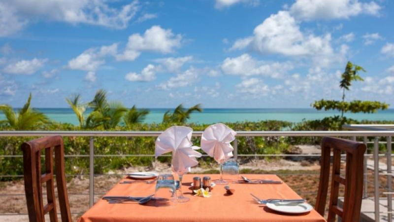 Praslin utazás Acajou Beach Resort Hotel