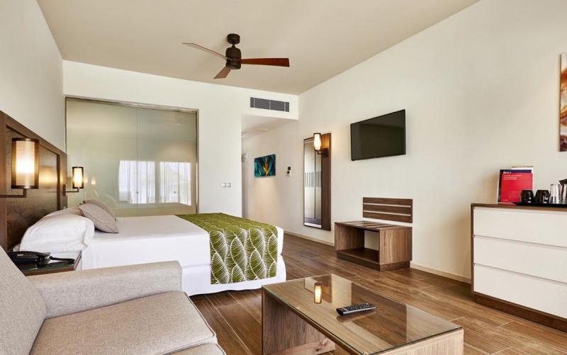 Maldív-szigetek utazás Hotel RIU Atoll