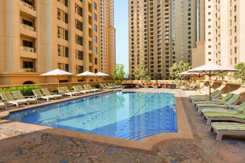 Dubai utazás Ramada Hotel & Suites by Wyndham
