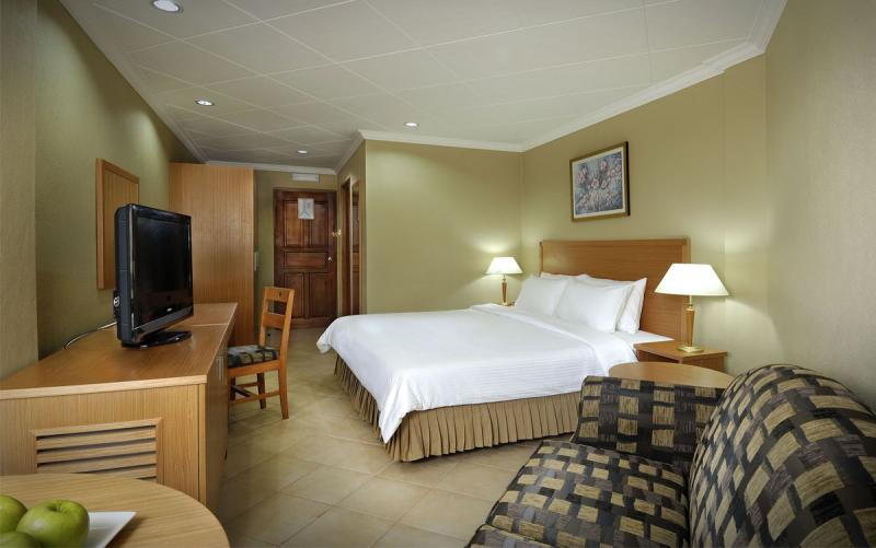 Seychelle-szigetek Mahé utazás Berjaya Beau Vallon Bay Resort & Casino