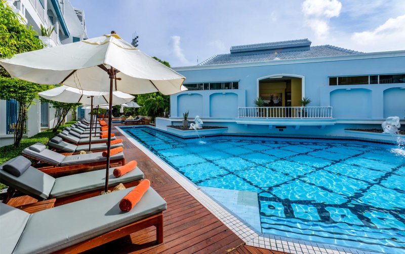 Phuket utazás Andaman Seaview Hotel