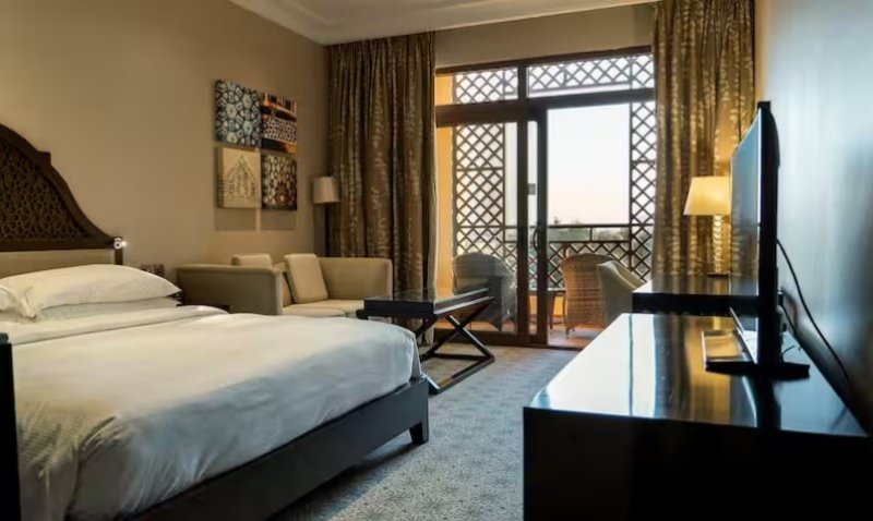 Ras Al Khaimah utazás Hilton Ras Al Khaimah Beach Resort