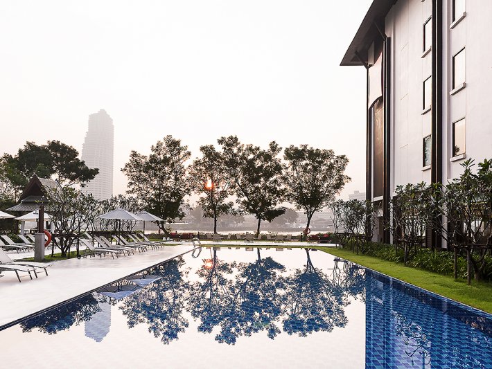 Bangkok utazás Ibis Bangkok Riverside