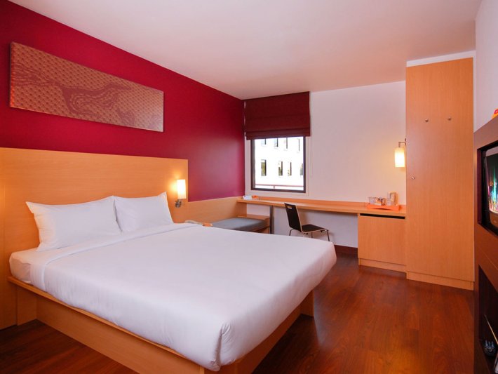 Bangkok utazás Ibis Bangkok Riverside