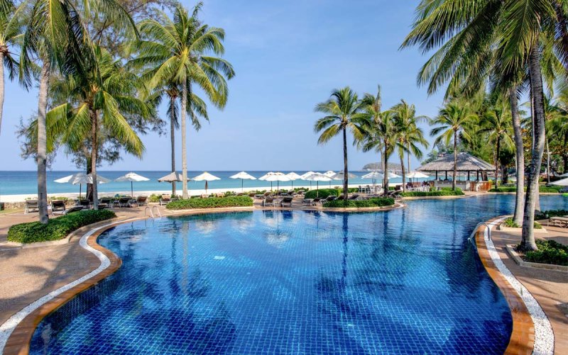 Phuket utazás Katathani Phuket Beach