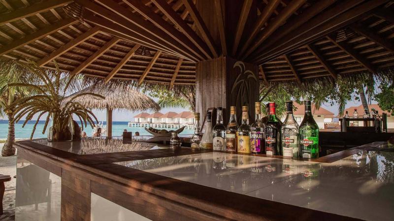 Maldív-szigetek utazás Alimathà Island Resort & Spa