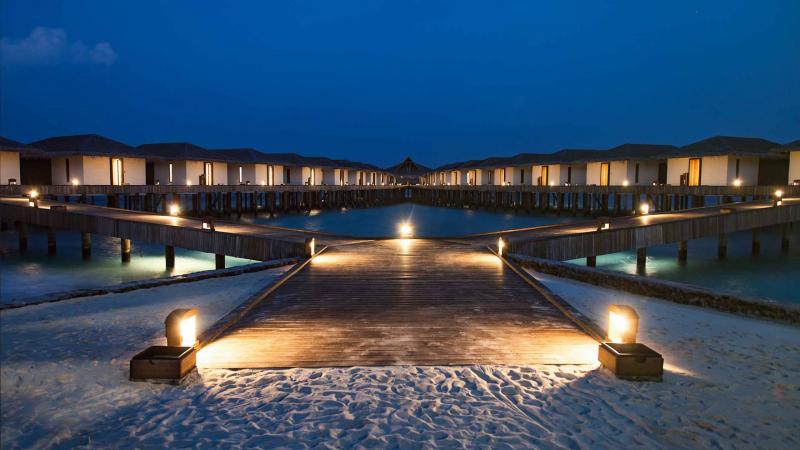 Maldív-szigetek utazás Dhiggiri Island Resort & Spa