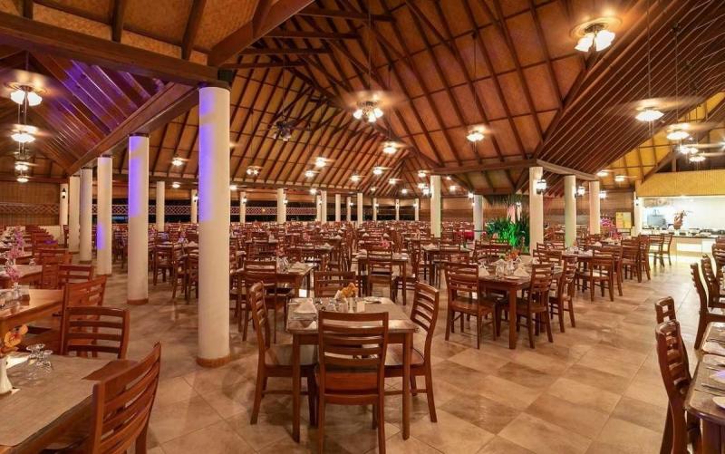 Maldív-szigetek utazás Fihalhohi Island Resort