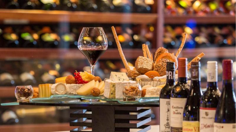 Maldív-szigetek utazás Lily Beach Resort