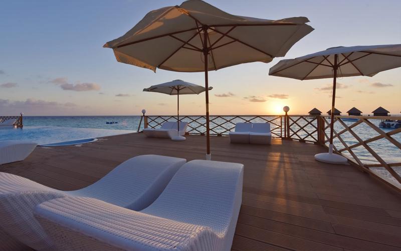 Maldív-szigetek utazás Thulhagiri Island Resort