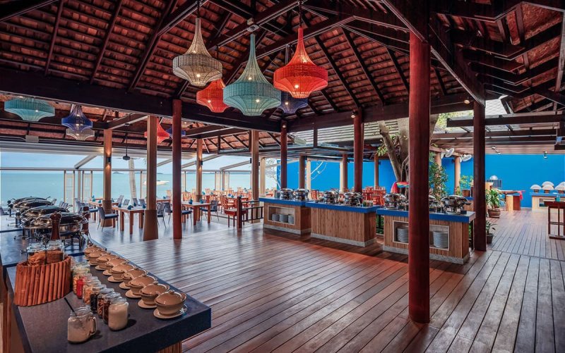 Koh Samui utazás Bandara Resort & Spa