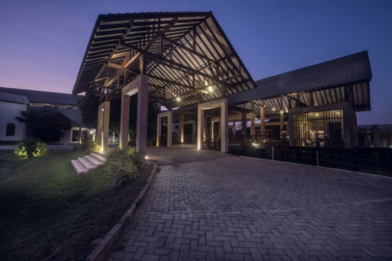 Srí Lanka utazás Suriya Luxury Resort