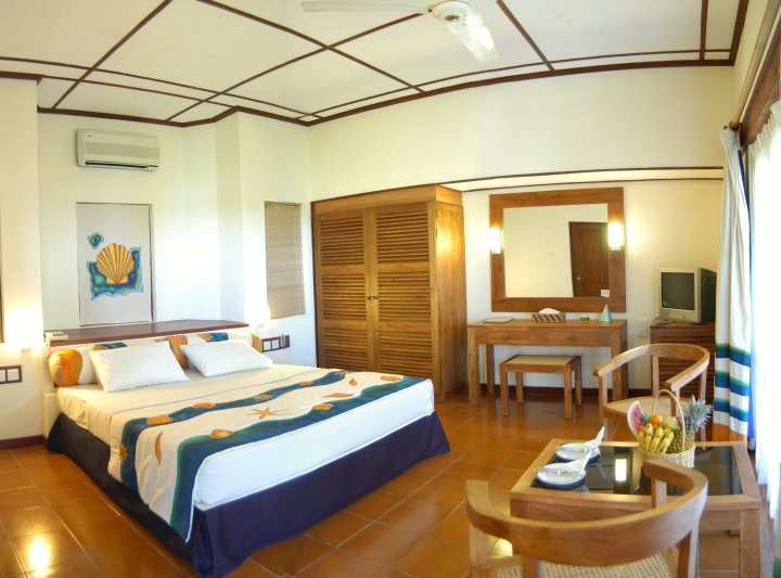 Maldív-szigetek utazás Adaaran Club Rannalhi