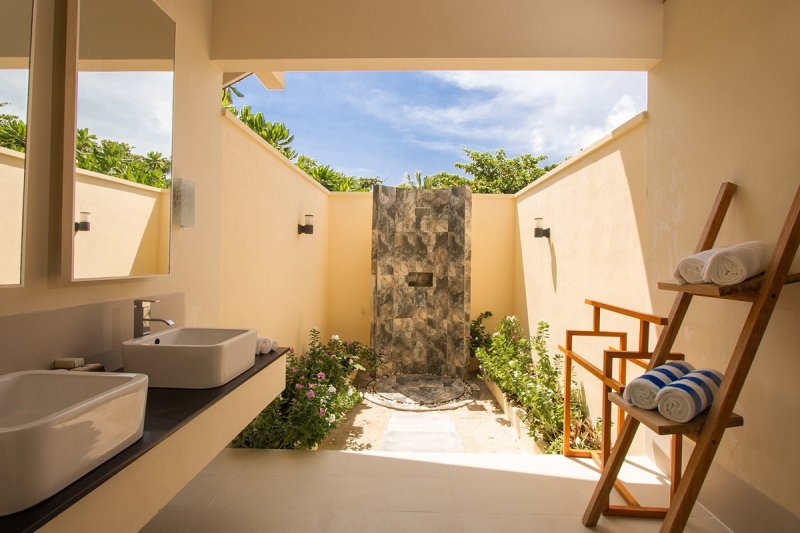 Jógatábor a Maldív-szigetek varázslatos világában Jordán Adéllal