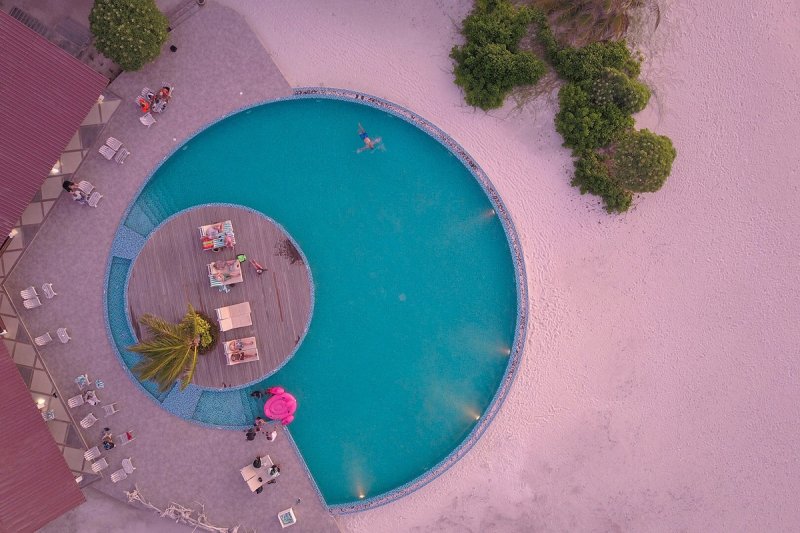 Jógatábor a Maldív-szigetek varázslatos világában Jordán Adéllal