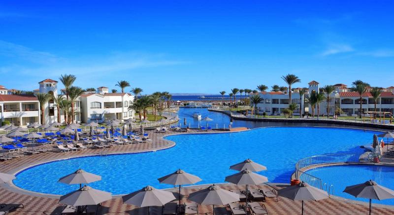 Hurghada utazás Pickalbatros Dana Beach Resort