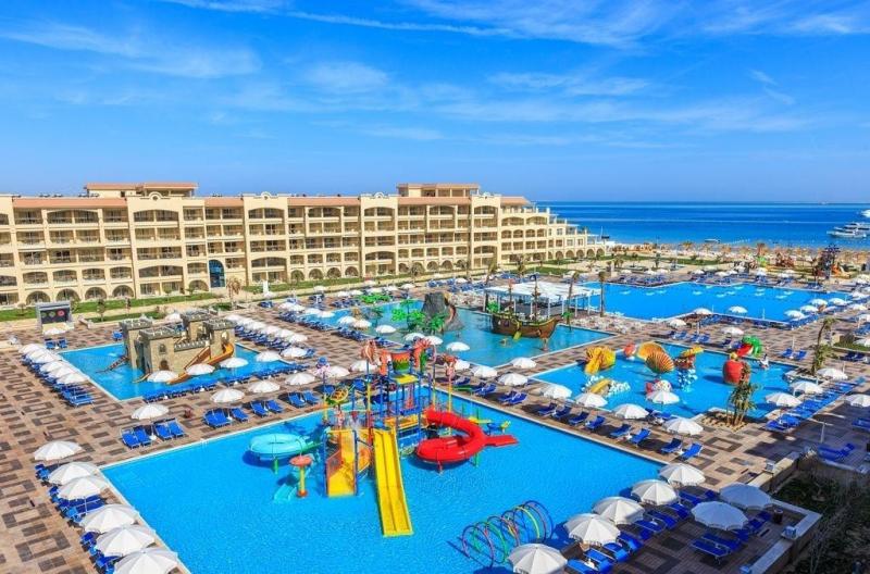 Hurghada utazás Pickalbatros White Beach Resort