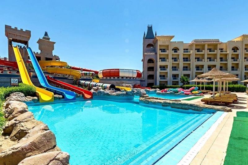 Hurghada utazás Serenity Fun City