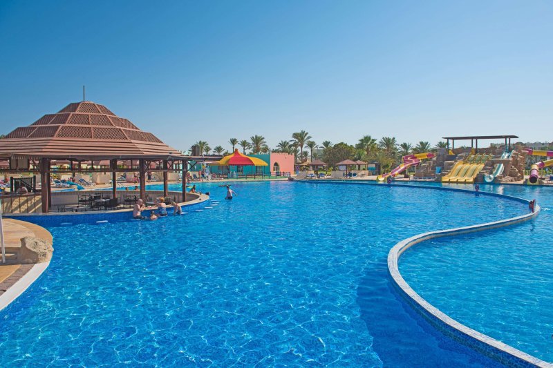 Hurghada utazás Sunrise Select Royal Makadi Resort