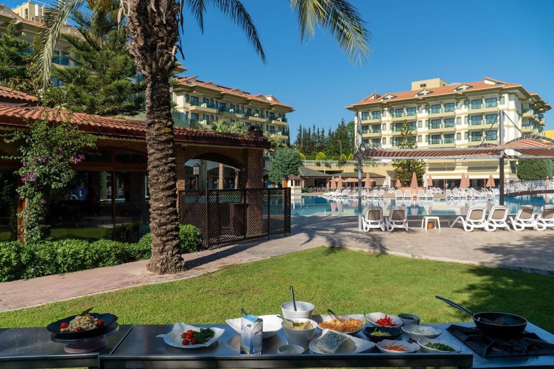 Side utazás Adalya Art Side