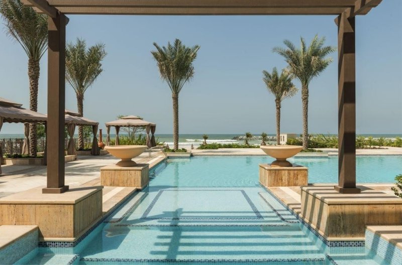 Dubai utazás Ajman Saray Luxury Collection