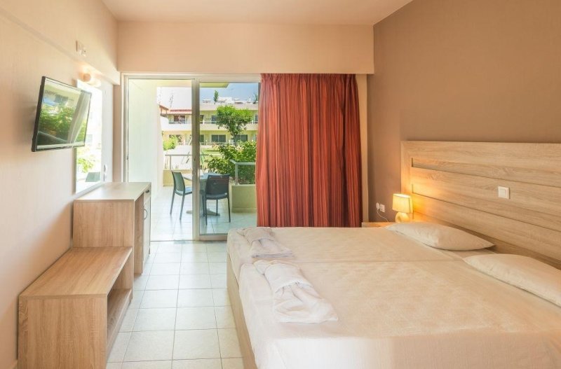 Rodosz utazás Amira