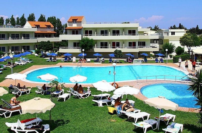 Rodosz utazás Amira