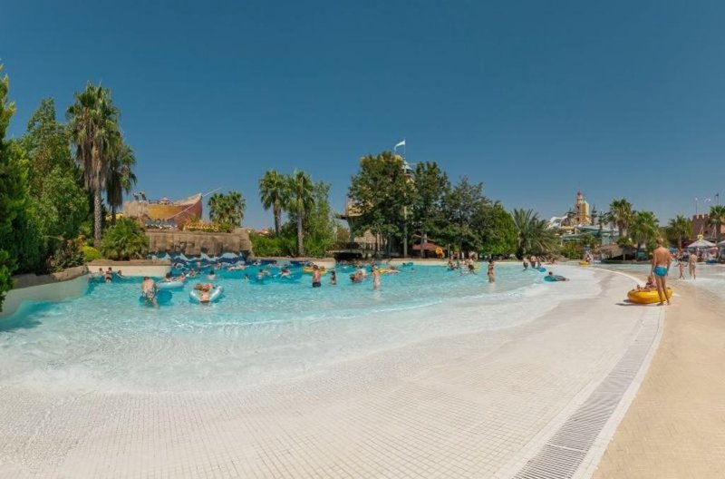 Kusadasi utazás Aqua Fantasy