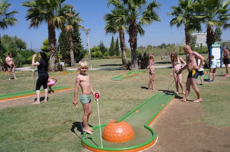 Kusadasi utazás Aqua Fantasy