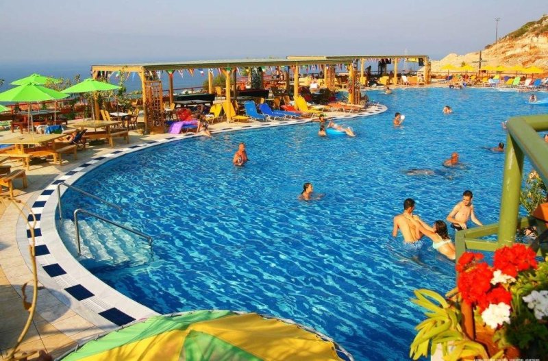 Kréta utazás Aquapark Village