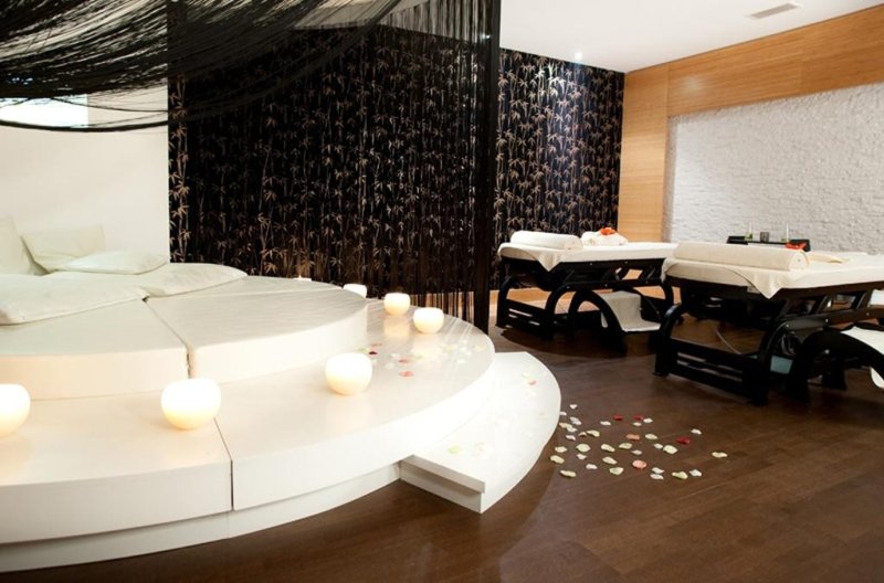 Kusadasi utazás Aria Claros Beach