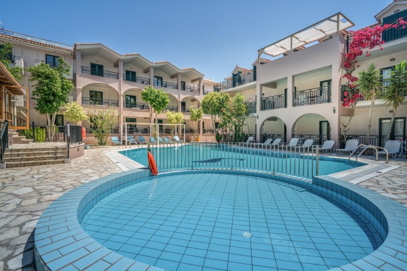 Zakynthos utazás Arion Resort