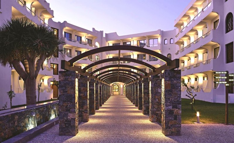 Kréta utazás Atlantica Akti Zeus