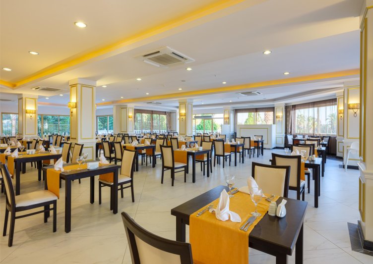 Belek utazás Aydinbey Famous Resort