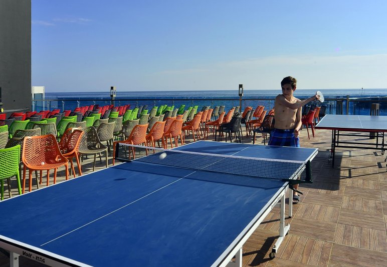 Alanya utazás Azura Deluxe Avsallar