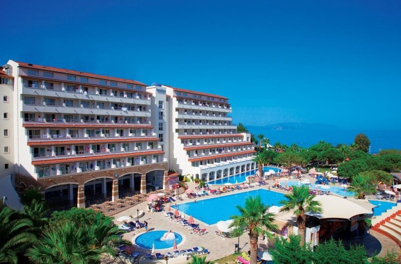 Kusadasi utazás Batihan Beach Resort