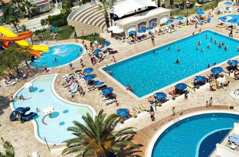 Kusadasi utazás Batihan Beach Resort