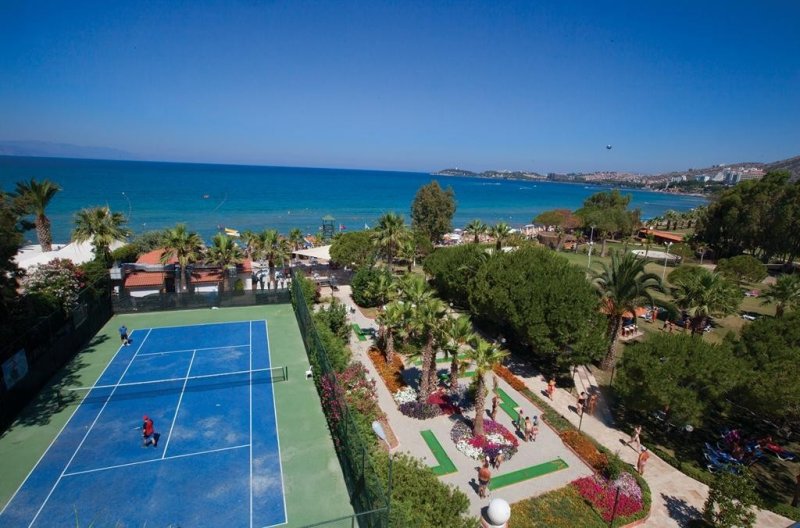 Kusadasi utazás Batihan Beach Resort