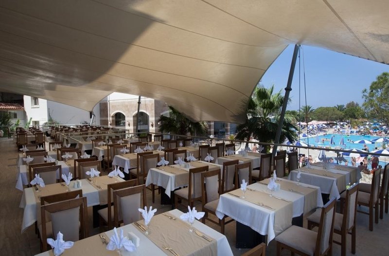 Kusadasi utazás Batihan Beach Resort