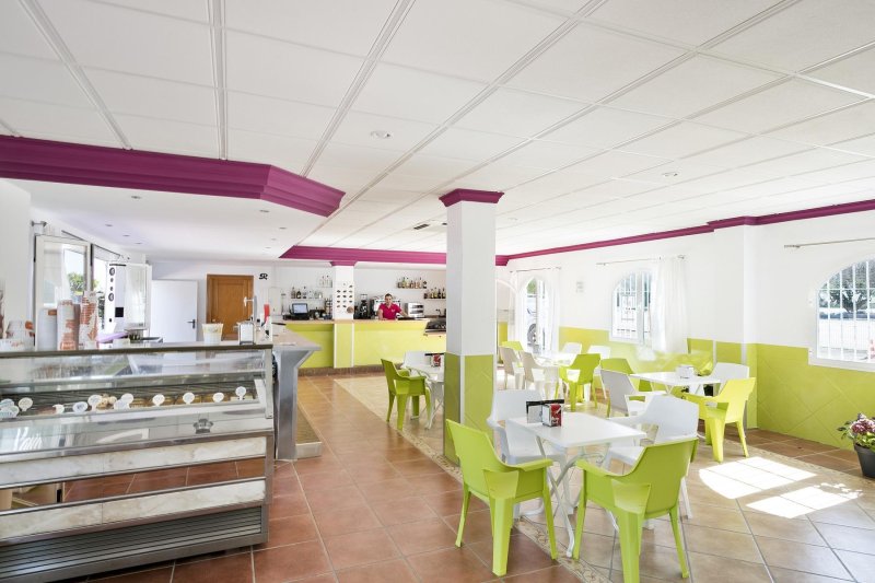 Costa de Almería utazás Best Oasis Tropical