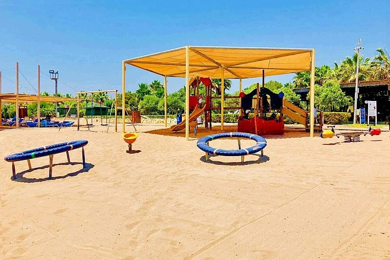 Side utazás Blue Waters Club