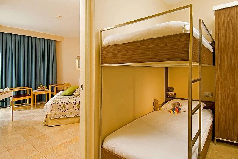 Side utazás Blue Waters Club